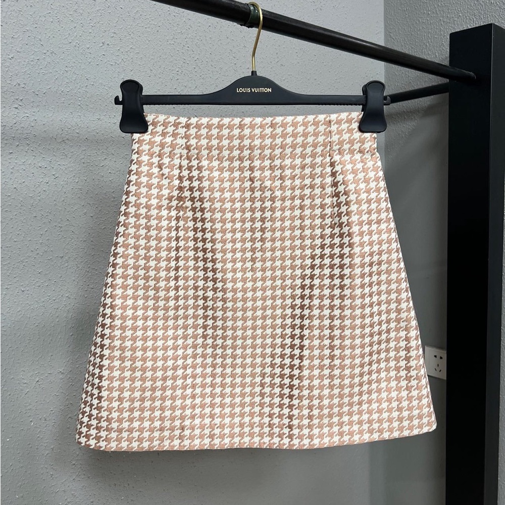 🚩steal authentic Dior A-Line Skirt in Tan and White
